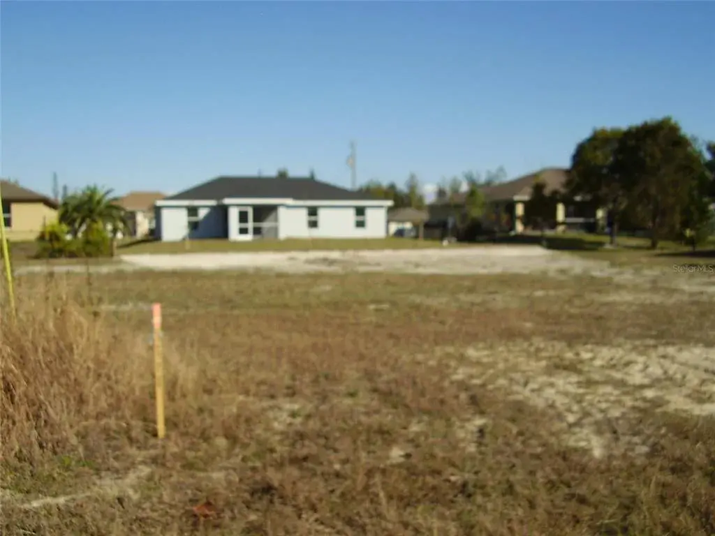 Property for sale at 3527 E GATOR CIRCLE, CAPE CORAL, FL, 33909