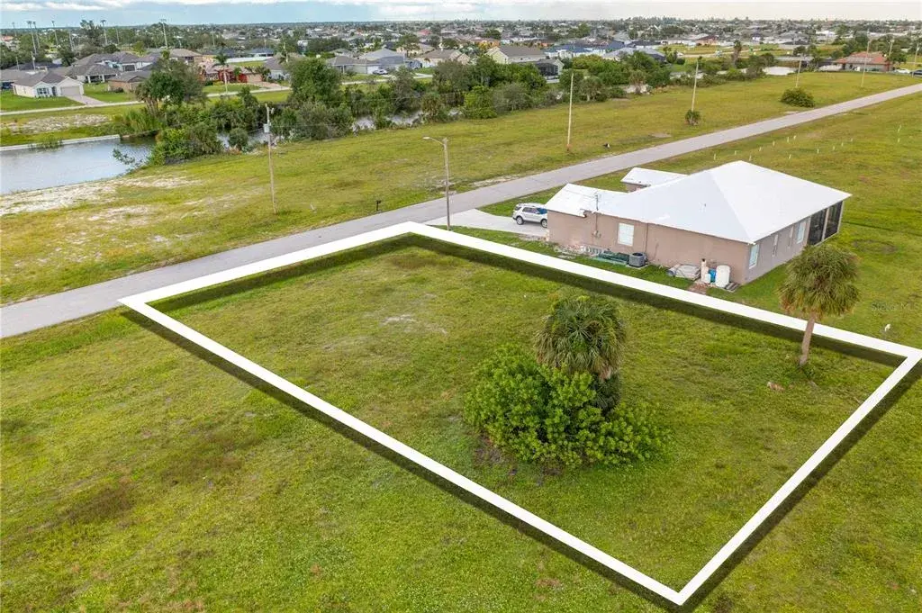 Property for sale at 1718 NW 8TH TERRACE, CAPE CORAL, FL, 33993