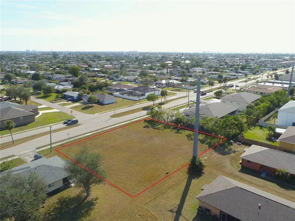 Property for sale at 4412 SANTA BARBARA BOULEVARD, CAPE CORAL, FL, 33914