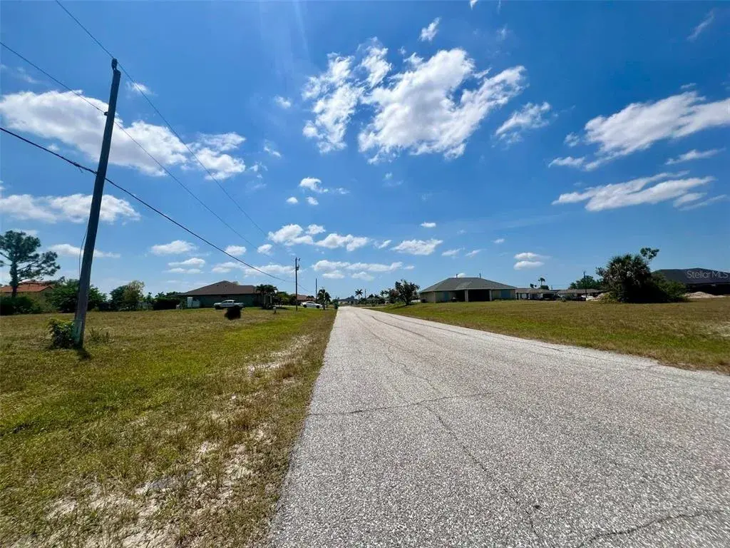 Property for sale at 1031 NW 20TH PLACE, CAPE CORAL, FL, 33993