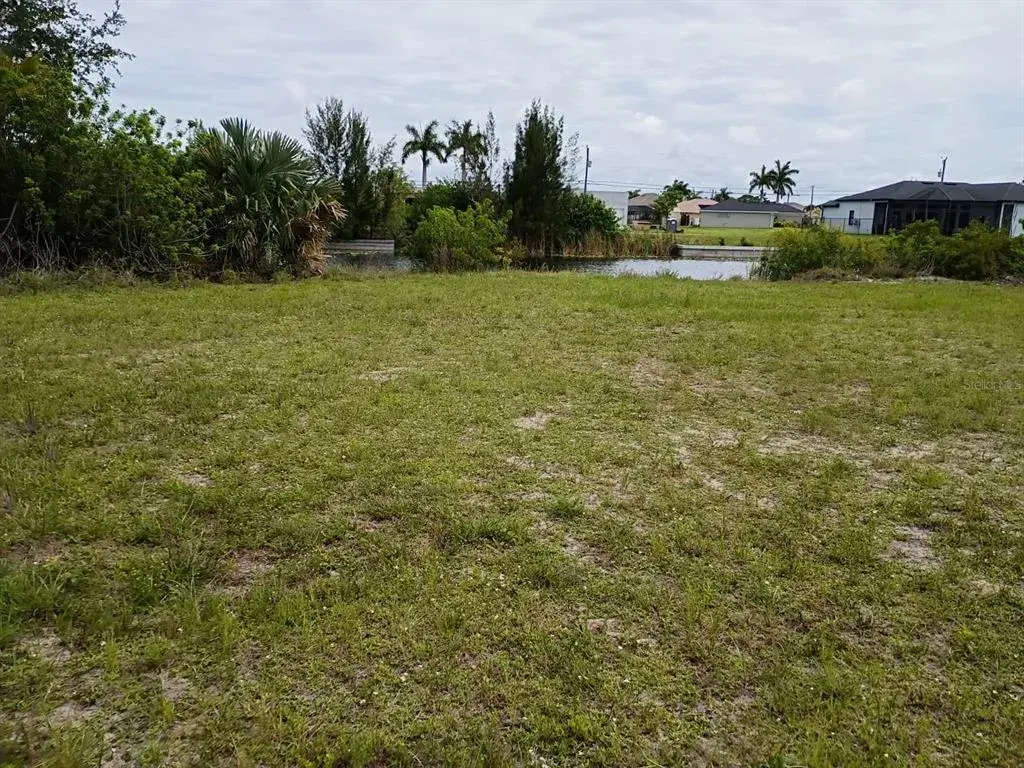 Property for sale at 2915 DIPLOMAT PARKWAY W, CAPE CORAL, FL, 33993