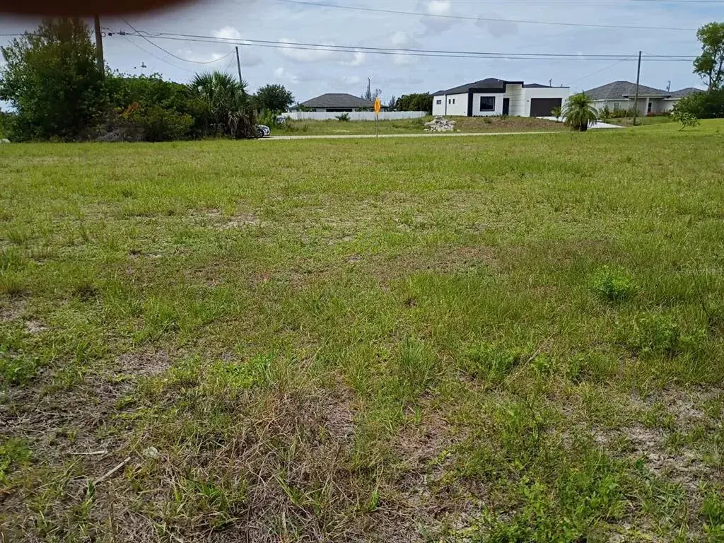 Property for sale at 2915 DIPLOMAT PARKWAY W, CAPE CORAL, FL, 33993