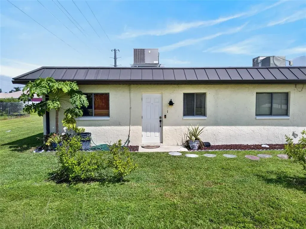 Property for sale at 4516 SANTA BARBARA BOULEVARD UNIT 1, CAPE CORAL, FL, 33914
