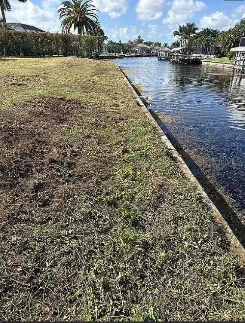 Property for sale at 2005 SE 20TH LANE, CAPE CORAL, FL, 33990