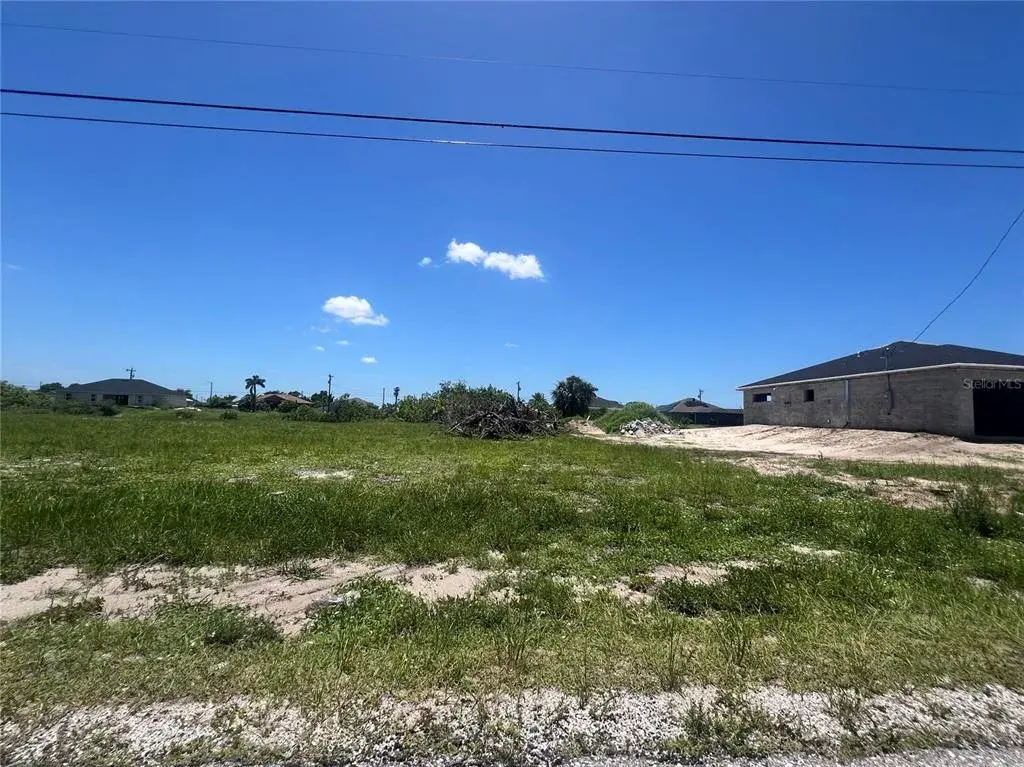 Property for sale at 2208 NE 6TH AVENUE, CAPE CORAL, FL, 33909