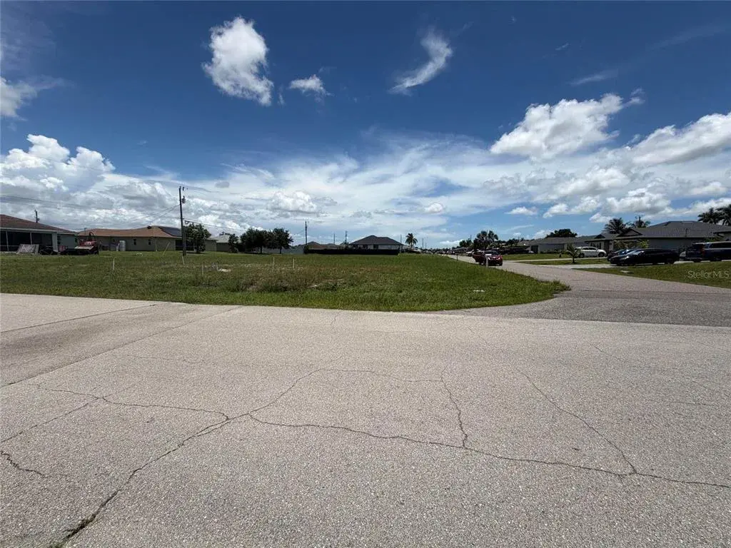 Property for sale at 2829 NE 5TH AVENUE, CAPE CORAL, FL, 33909