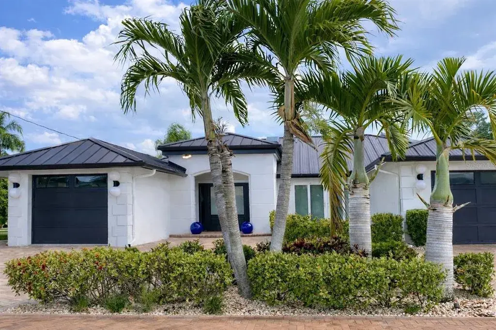 Property for sale at 808 SW 52ND STREET, CAPE CORAL, FL, 33914