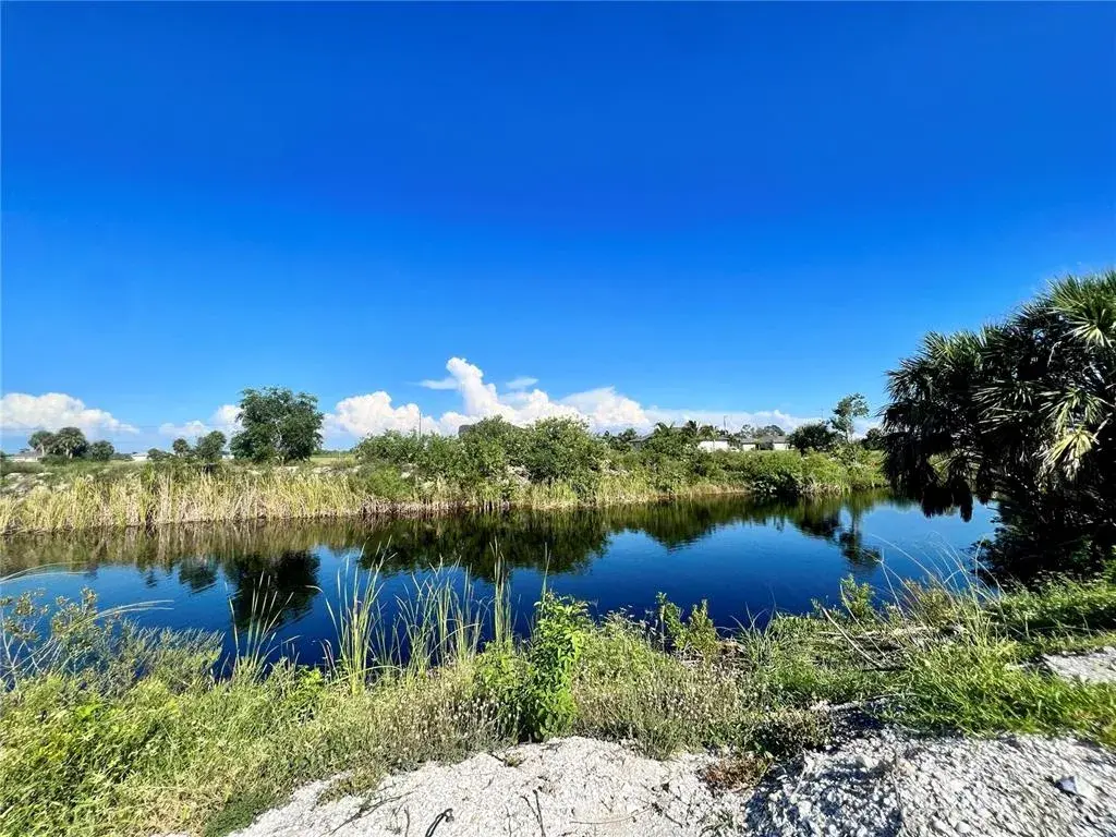 Property for sale at 3833 NW 38TH AVENUE, CAPE CORAL, FL, 33993