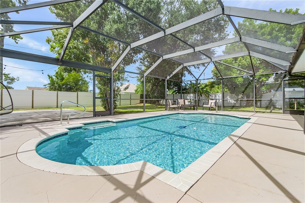 908 NE 5th Place, Cape Coral, FL, 33909