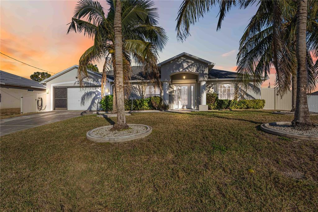 925 NE 4th Avenue, Cape Coral, FL, 33909