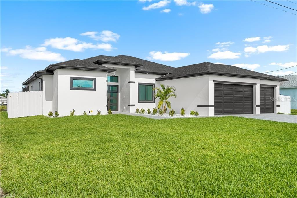 222 SE 2nd Avenue, Cape Coral, FL, 33990