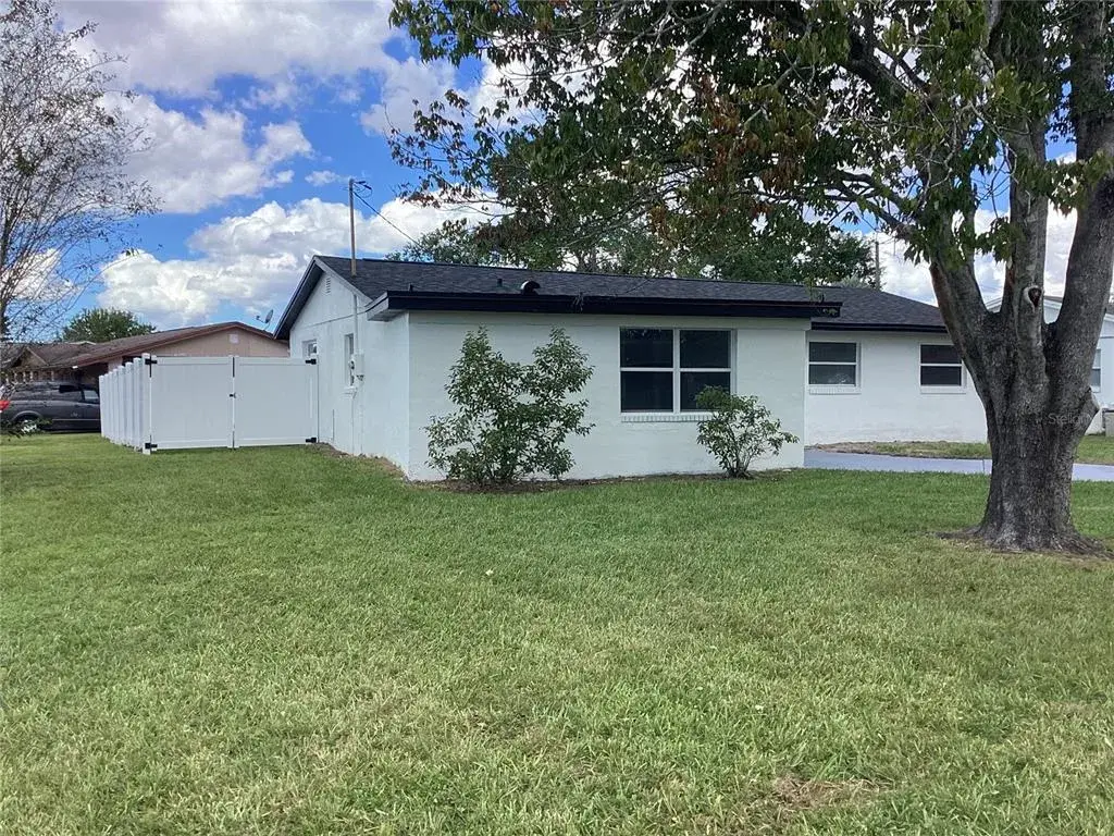 Property for sale at 4226 LAKE RICHMOND DRIVE, ORLANDO, FL, 32811