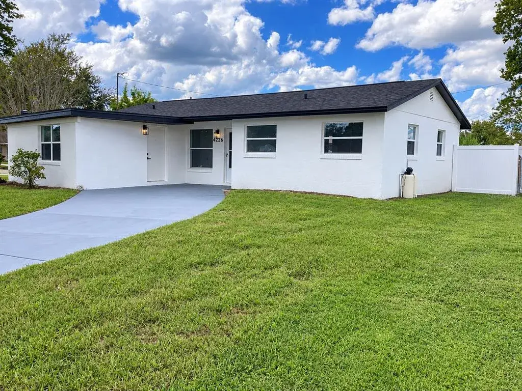 Property for sale at 4226 LAKE RICHMOND DRIVE, ORLANDO, FL, 32811