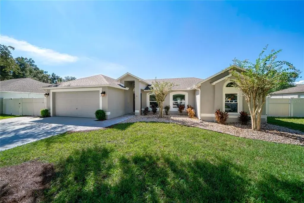 Property for sale at 8 LAKEVIEW RESERVE BOULEVARD, WINTER GARDEN, FL, 34787