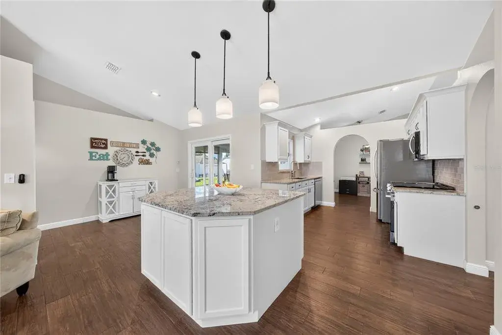 Property for sale at 8 LAKEVIEW RESERVE BOULEVARD, WINTER GARDEN, FL, 34787
