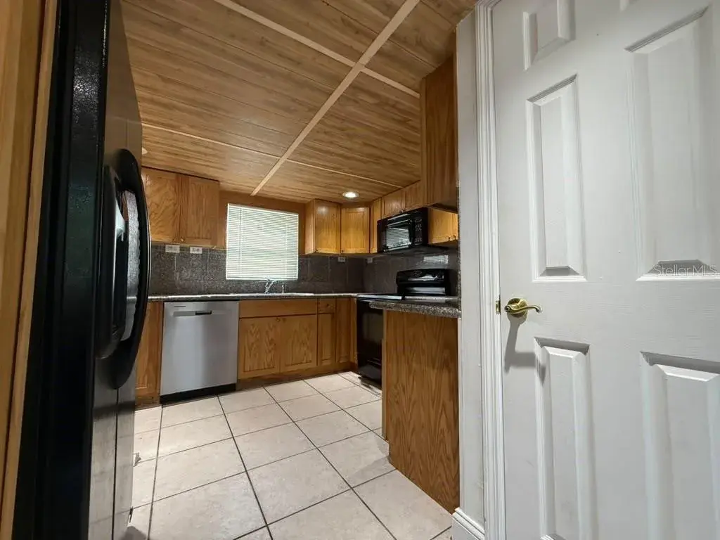 Property for sale at 8606 N SEMMES STREET UNIT B, TAMPA, FL, 33604