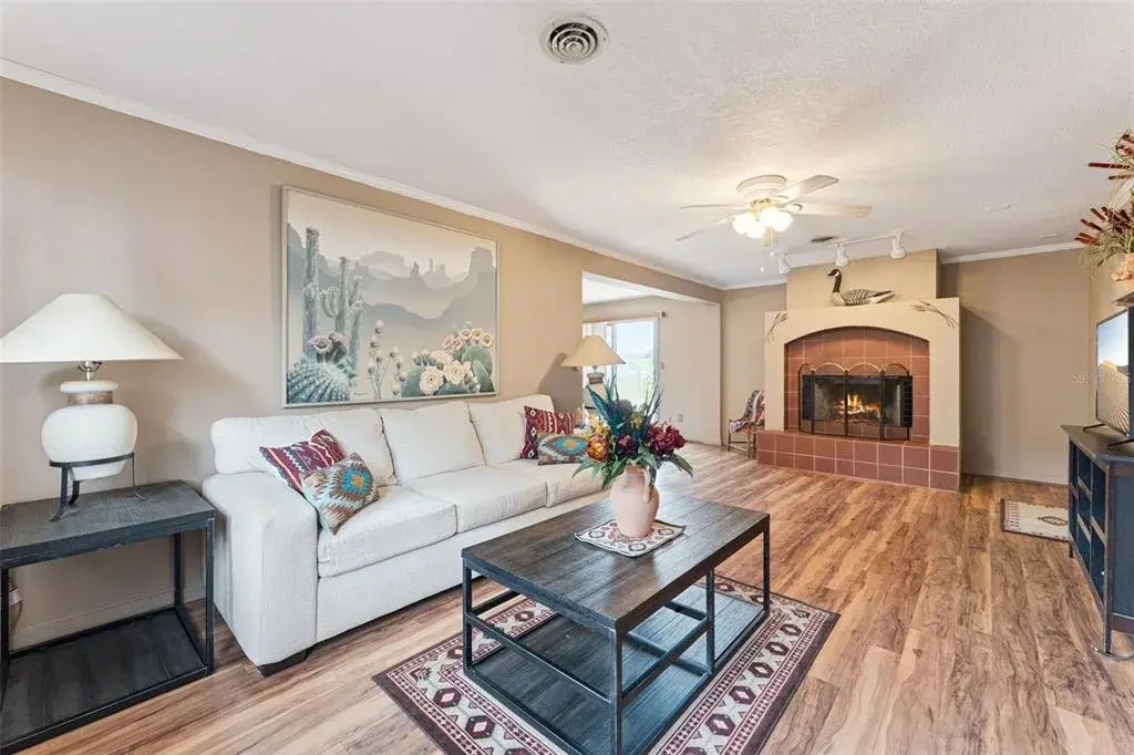 Property for sale at 17561 COUNTY ROAD 455, MONTVERDE, FL, 34756