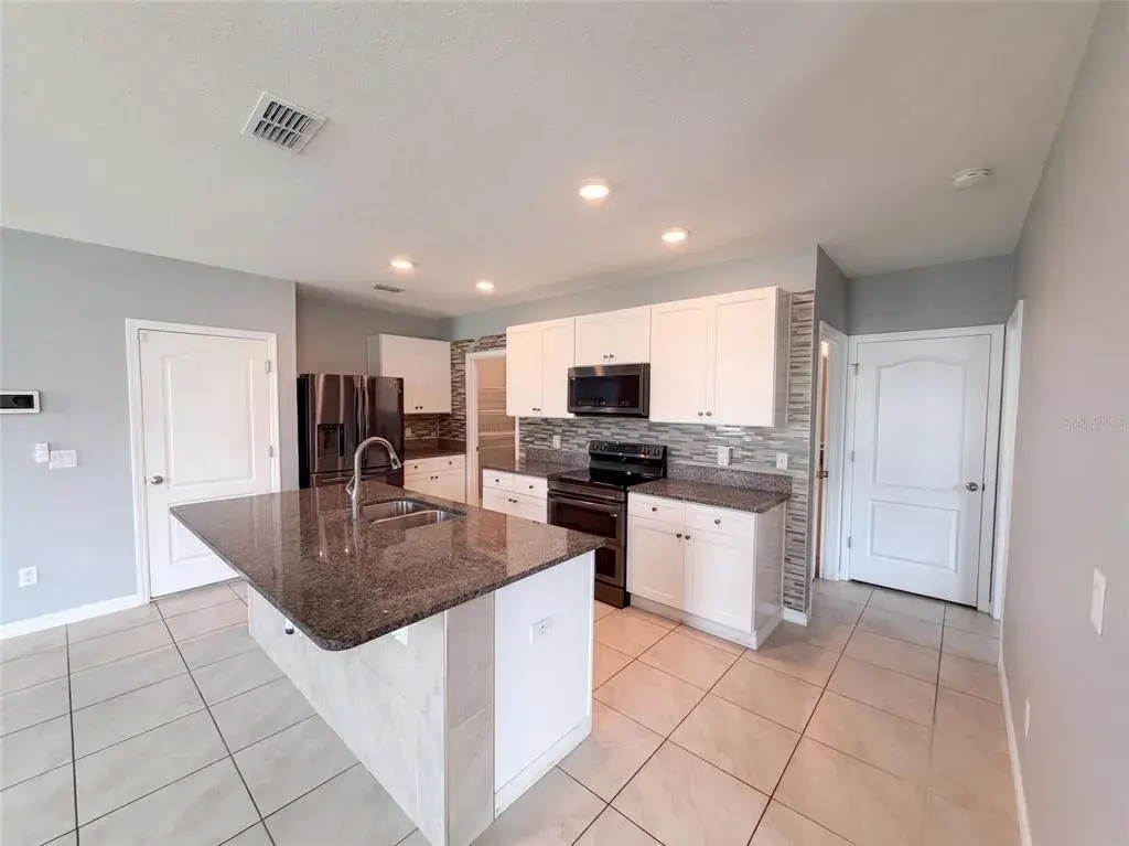 Property for sale at 3074 TIMBER HAWK CIRCLE, OCOEE, FL, 34761
