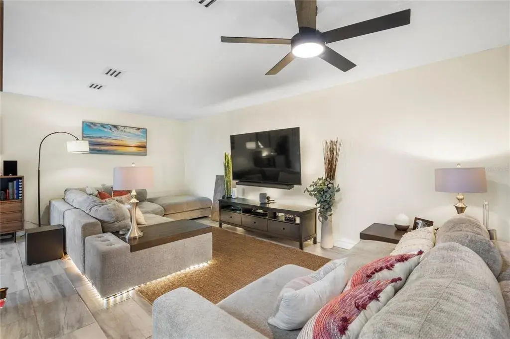 Property for sale at 656 OLYMPIC DRIVE UNIT 17-3, OCOEE, FL, 34761