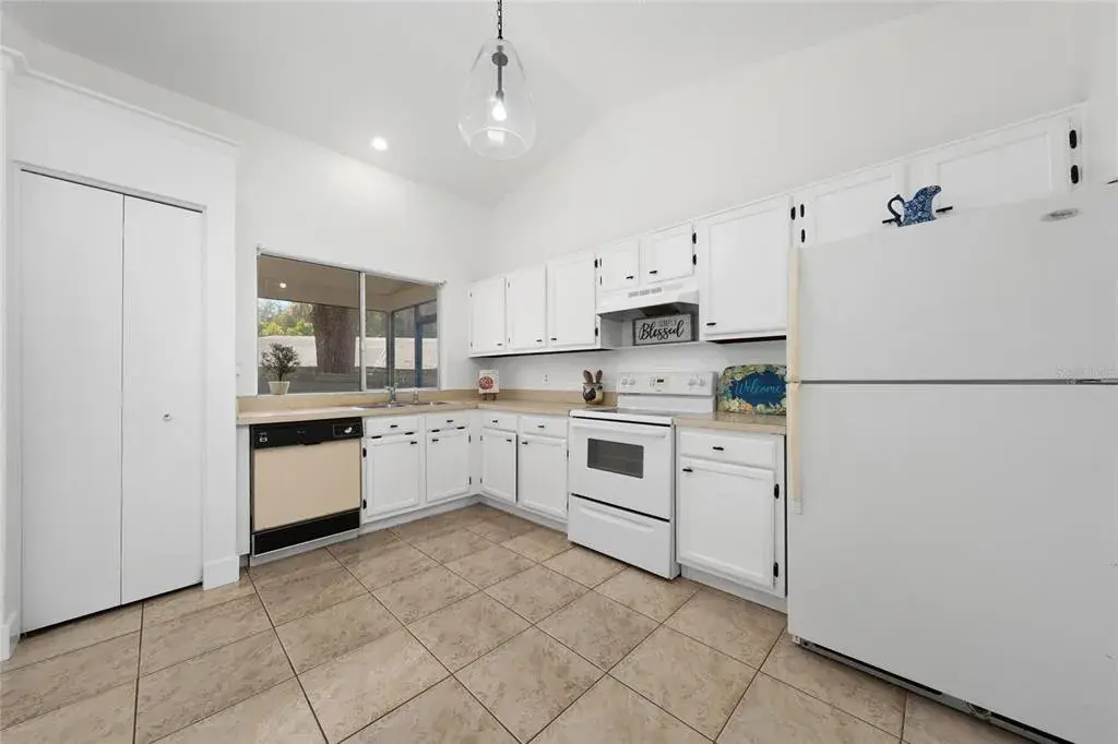 Property for sale at 401 HAGER DRIVE, OCOEE, FL, 34761