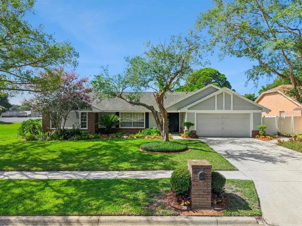 Property for sale at 1129 CLIMBING ROSE DRIVE, OCOEE, FL, 34761
