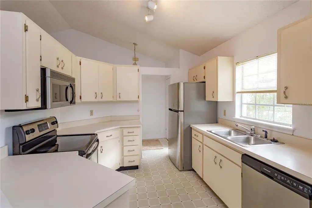 Property for sale at 736 OLYMPIC CIRCLE UNIT B1, OCOEE, FL, 34761