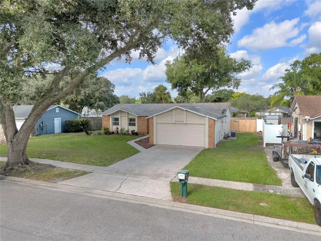 Property for sale at 611 SHERWOOD OAKS CIRCLE, OCOEE, FL, 34761