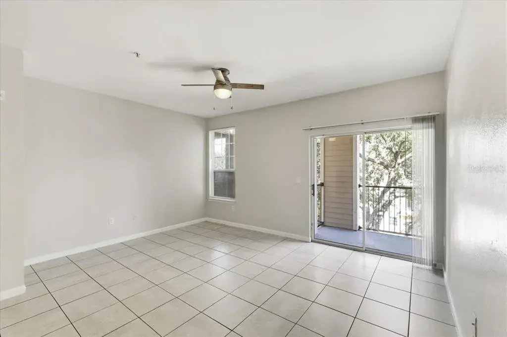Property for sale at 1985 ERVING CIRCLE UNIT 301, OCOEE, FL, 34761