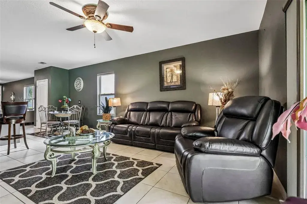 Property for sale at 2810 TIMBER HAWK CIRCLE, OCOEE, FL, 34761