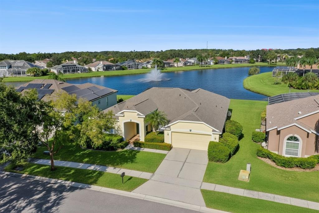 Welcome to 437 Emory Oak St. in Beautiful Ocoee!!