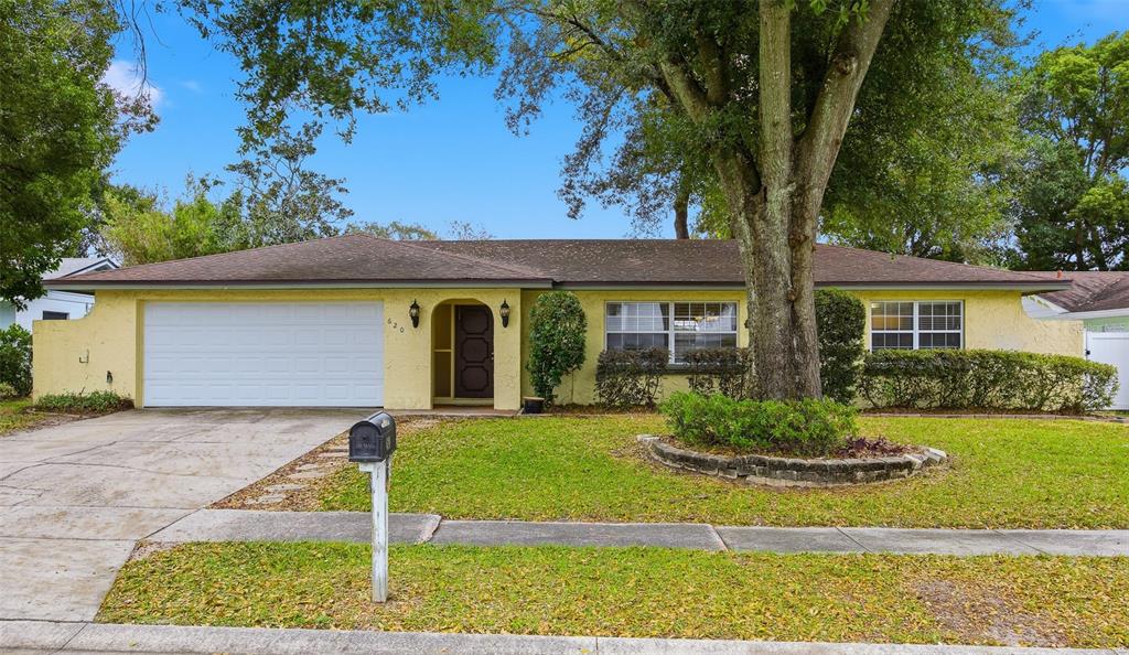620 Caborca Court