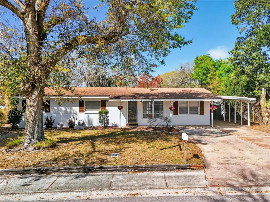 702 Carmen Drive, Ocoee, FL, 34761