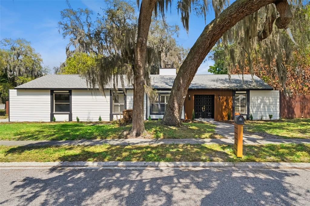 418 E Lakeshore Drive, Ocoee, FL, 34761