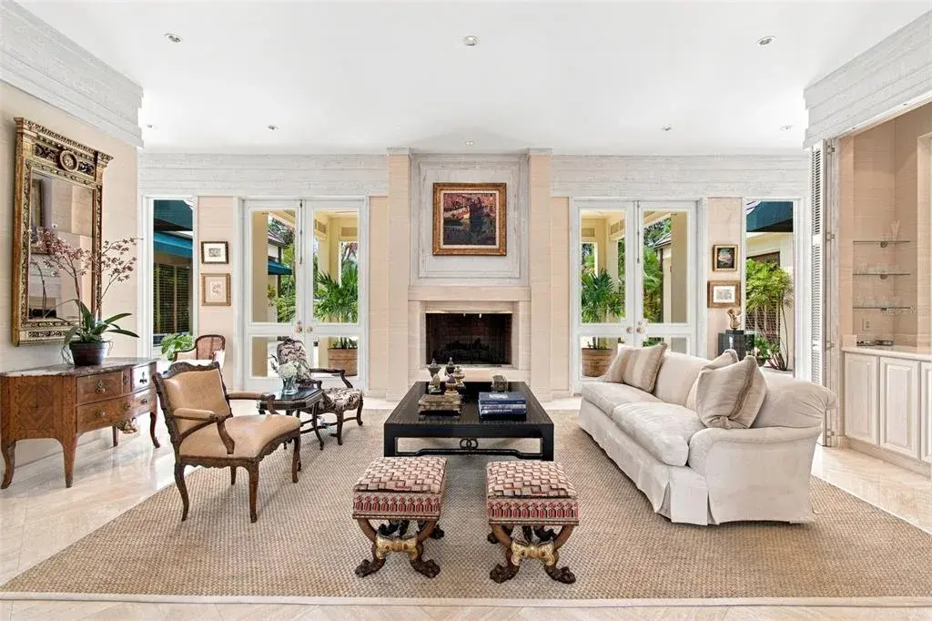 Property for sale at 924 S GOLF VIEW STREET, TAMPA, FL, 33629