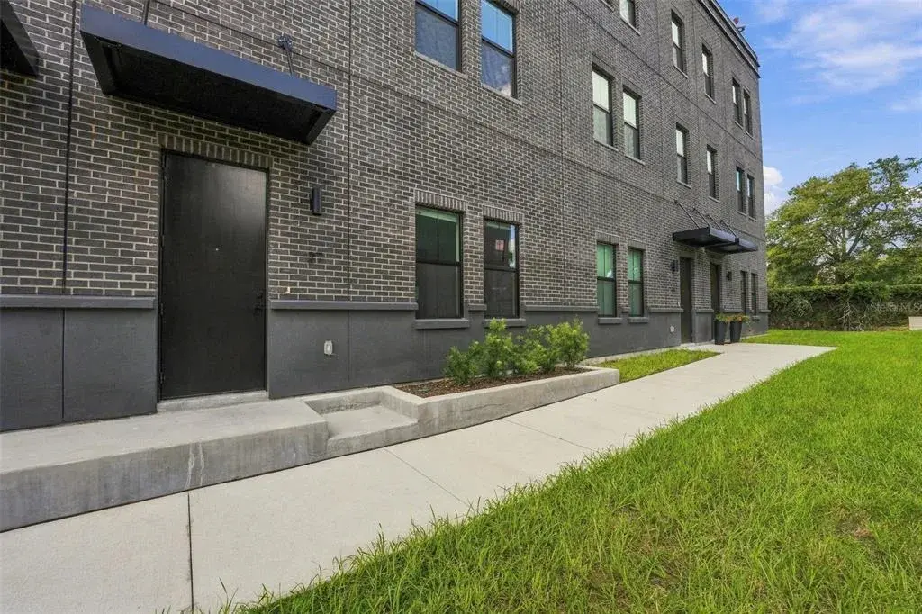 Property for sale at 1218 E KAY STREET UNIT 27, TAMPA, FL, 33602