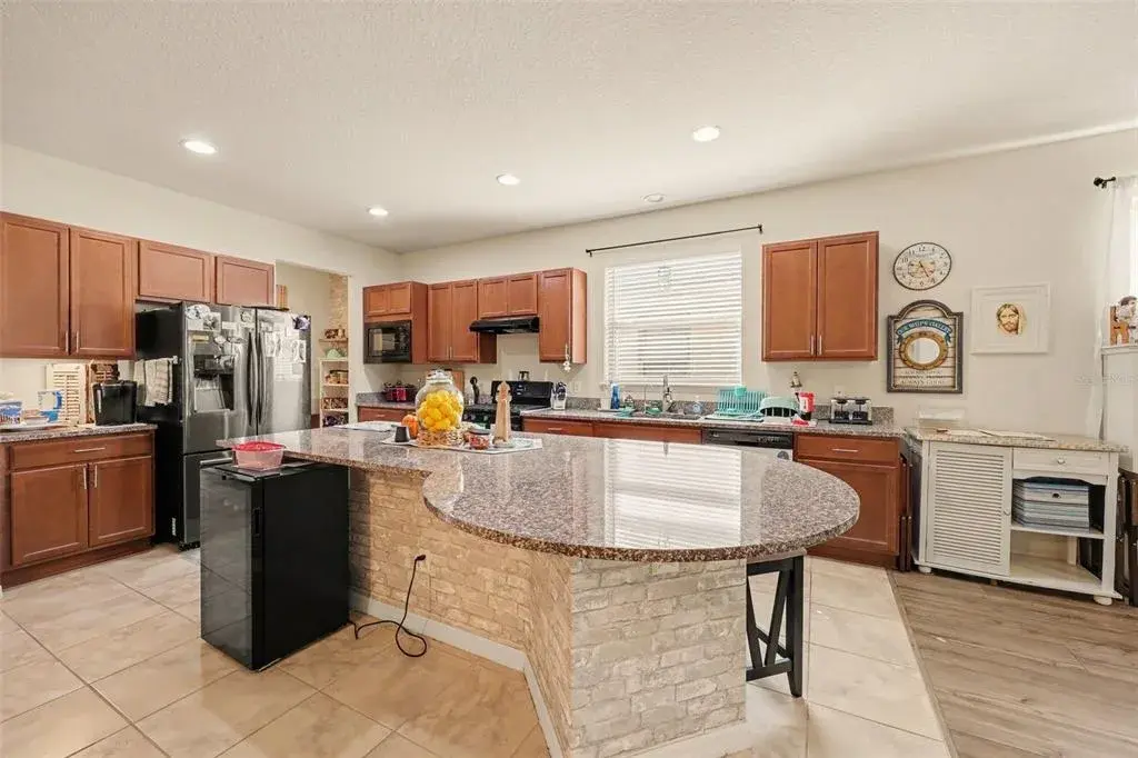 Property for sale at 325 ALICANTE COURT, DAVENPORT, FL, 33837