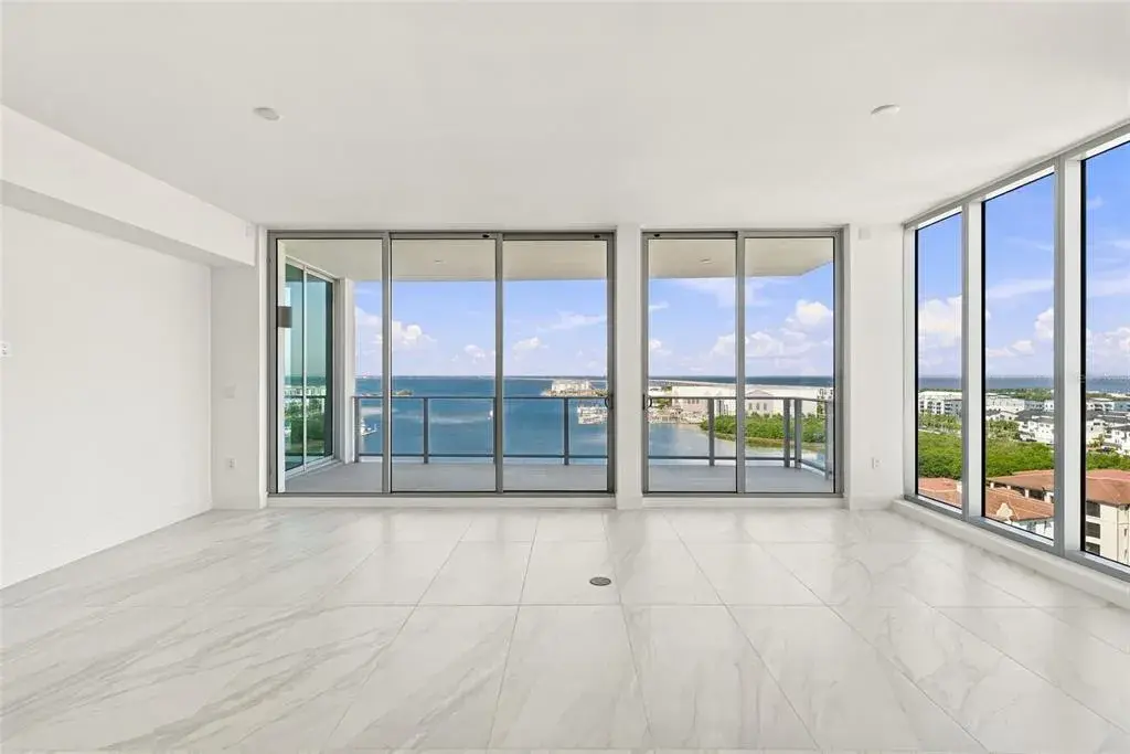 Property for sale at 5713 BOWEN DANIEL DRIVE UNIT 1206, TAMPA, FL, 33616