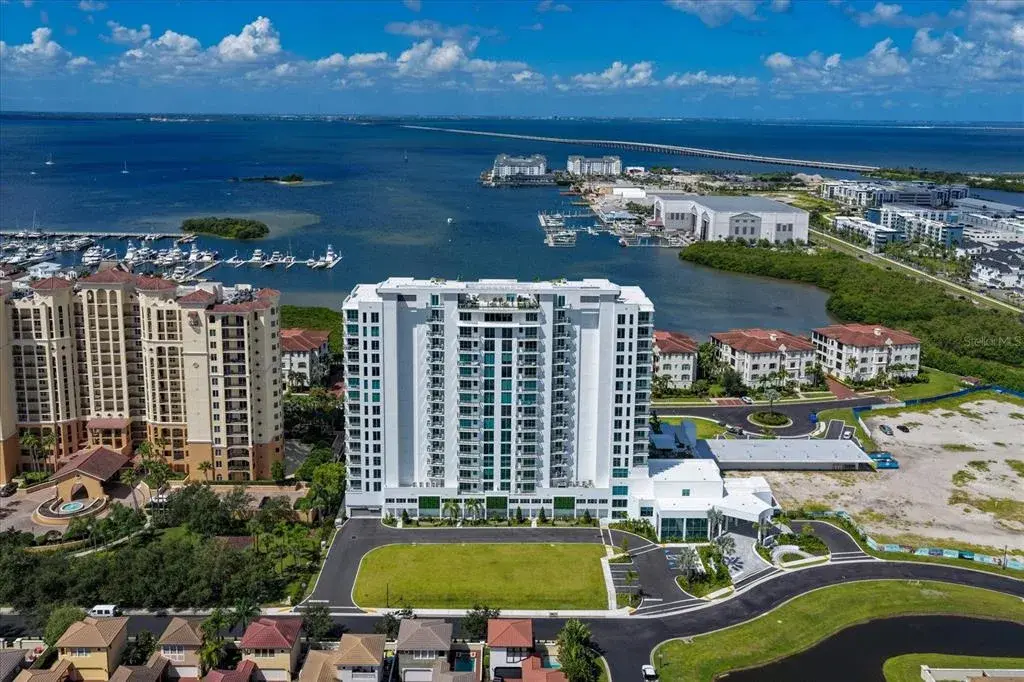 Property for sale at 5713 BOWEN DANIEL DRIVE UNIT 1206, TAMPA, FL, 33616