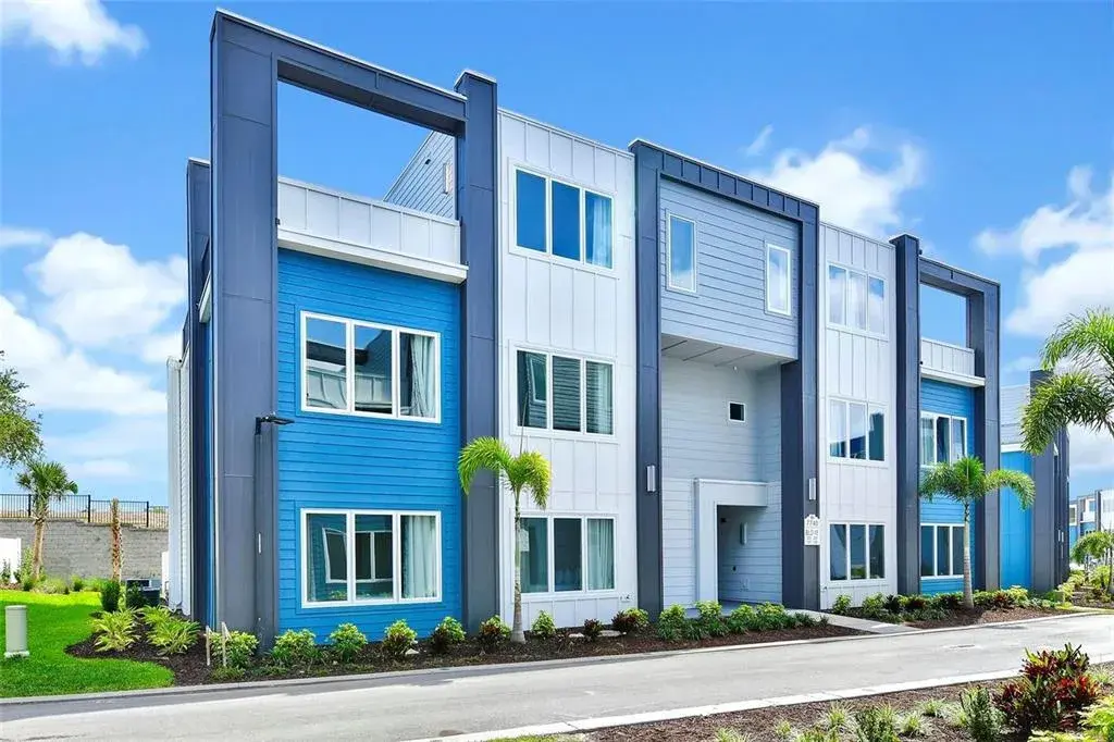 Property for sale at 7740 SANDY RIDGE DRIVE UNIT 121, REUNION, FL, 34747