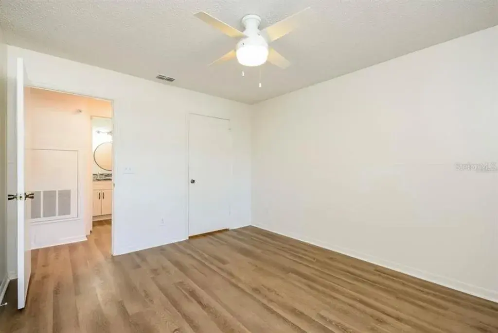 Property for sale at 1055 S HIAWASSEE ROAD UNIT 2014, ORLANDO, FL, 32835