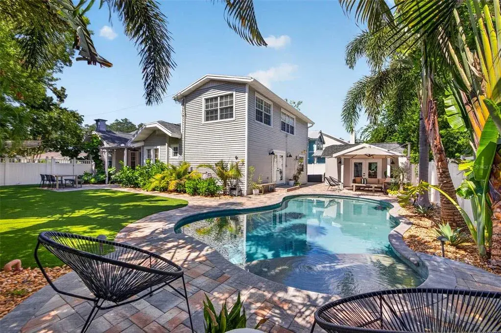 Property for sale at 3917 W SAN JUAN STREET, TAMPA, FL, 33629