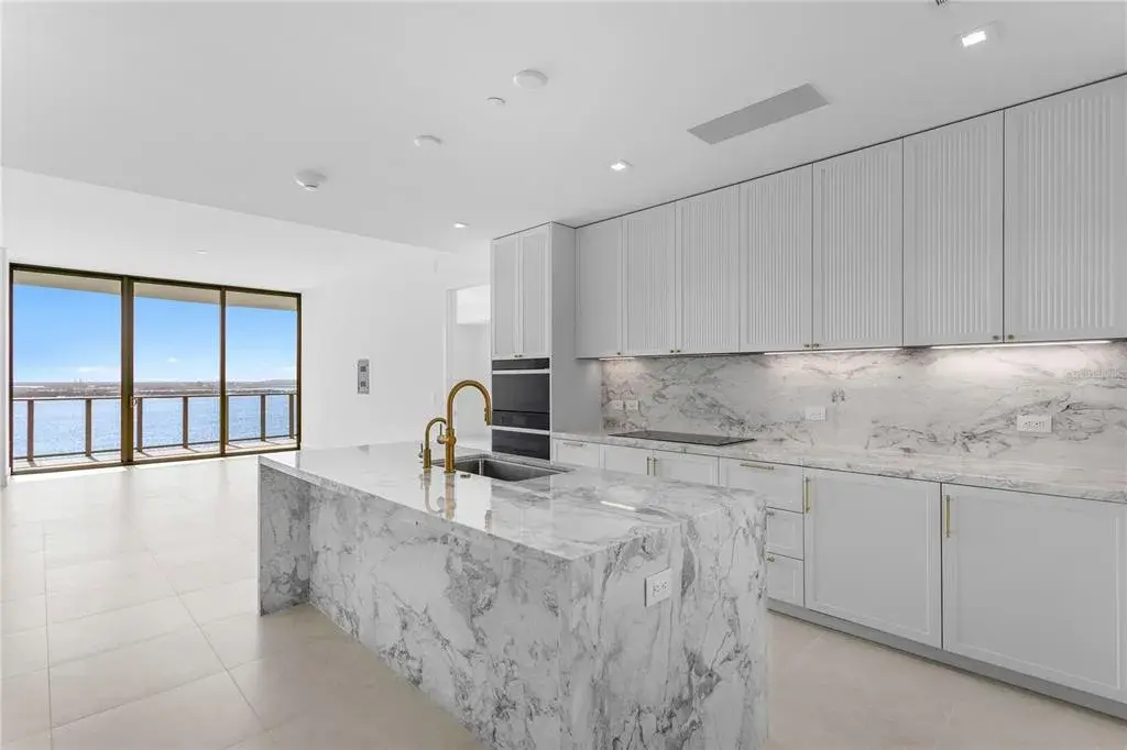 Property for sale at 3015 S YSABELLA AVENUE UNIT 2603, TAMPA, FL, 33629