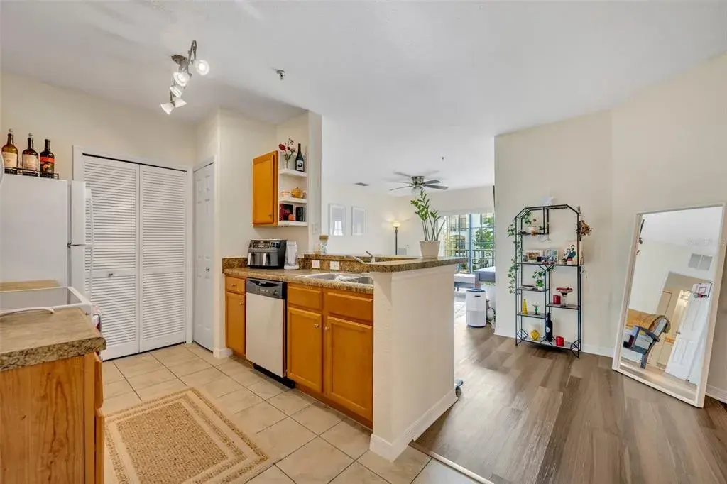 Kitchen/Living