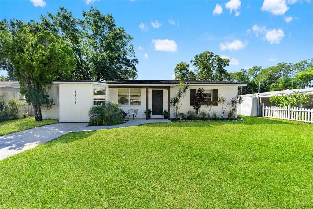 Property for sale at 4410 W IOWA AVENUE, TAMPA, FL, 33616