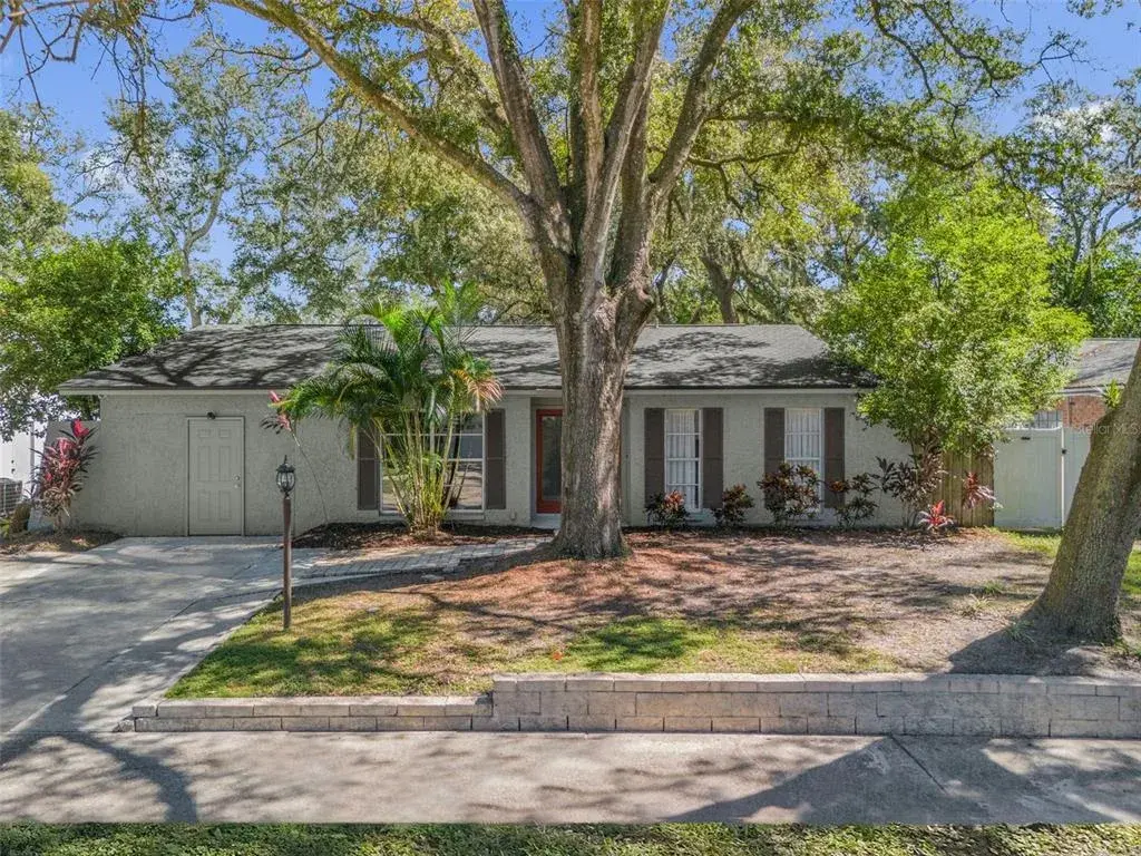 Property for sale at 9627 HIDDEN OAKS CIRCLE, TAMPA, FL, 33612