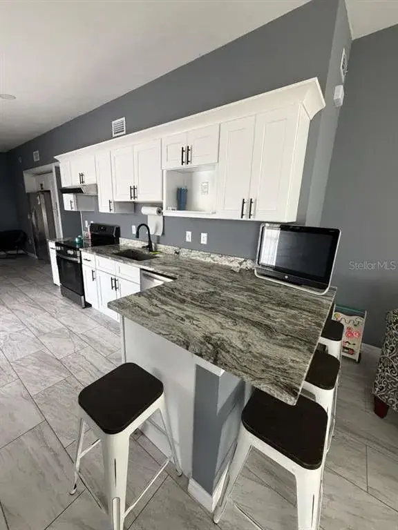 Property for sale at 405 ALLAPAHA AVENUE S, DAVENPORT, FL, 33837