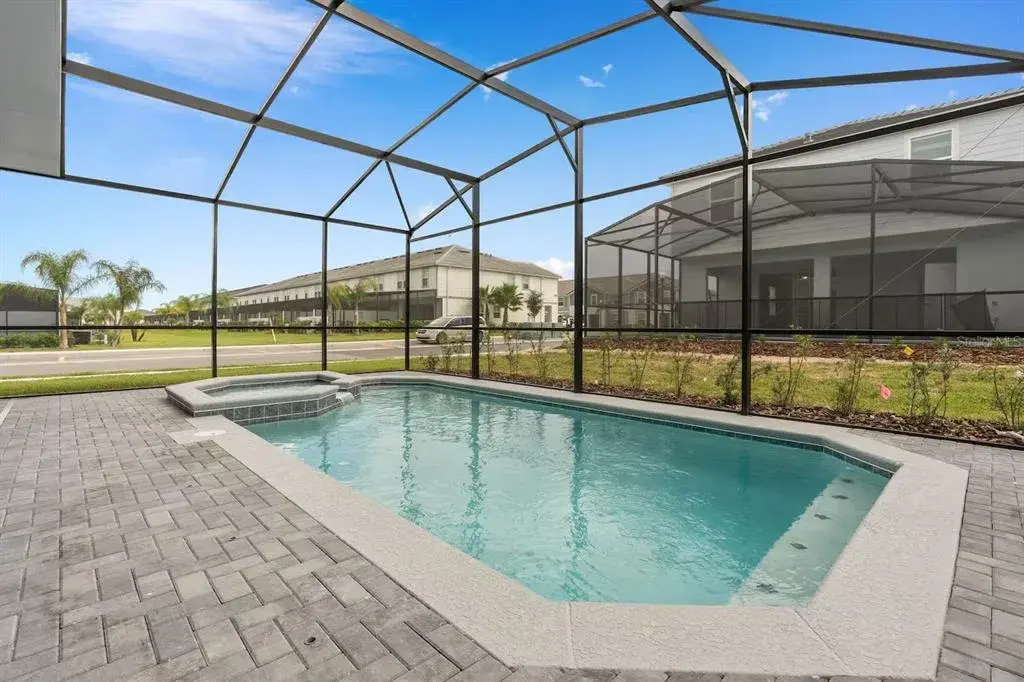 Property for sale at 7180 OAKMOSS LOOP, DAVENPORT, FL, 33837