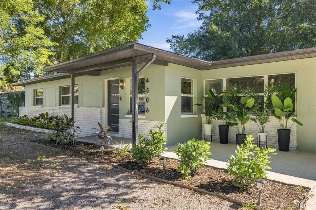 Property for sale at 4506 S CAMERON AVENUE, TAMPA, FL, 33611
