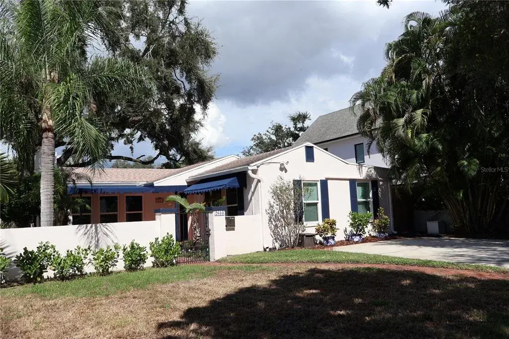 Property for sale at 2633 W SUNSET DRIVE, TAMPA, FL, 33629
