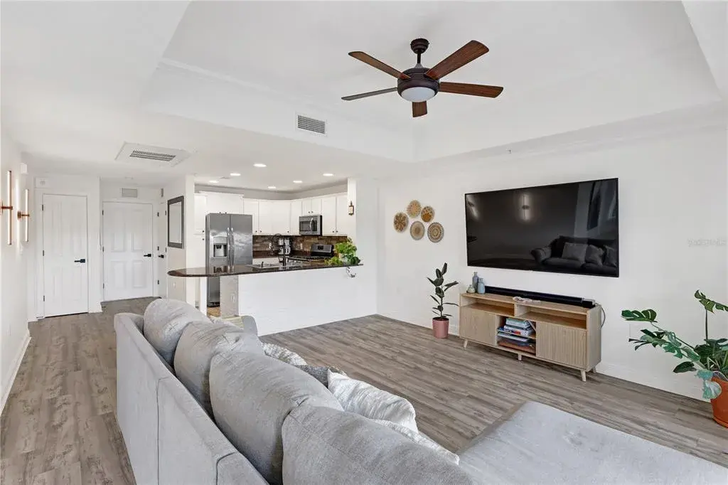 Property for sale at 7653 HERITAGE CROSSING WAY, REUNION, FL, 34747